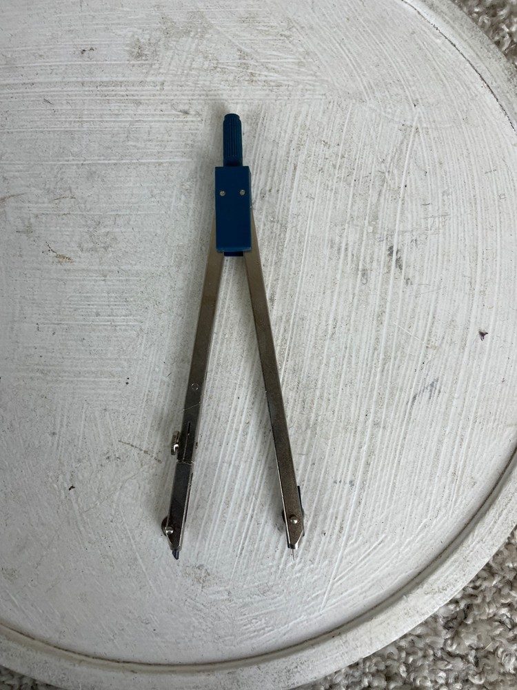 Staedtler 559 11 WP Arco Precision Compass Basic with Lead Box