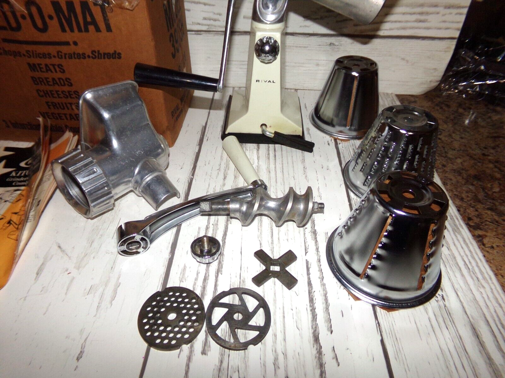 Rival Combination Grindomatic / Shredomatic model 390SH