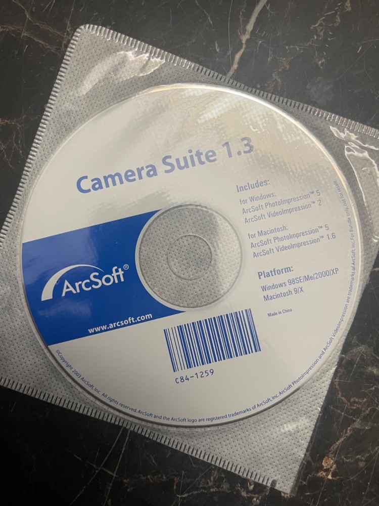 ArcSoft Camera Suite 1.3 For Windows or Macintosh Disc CD Software