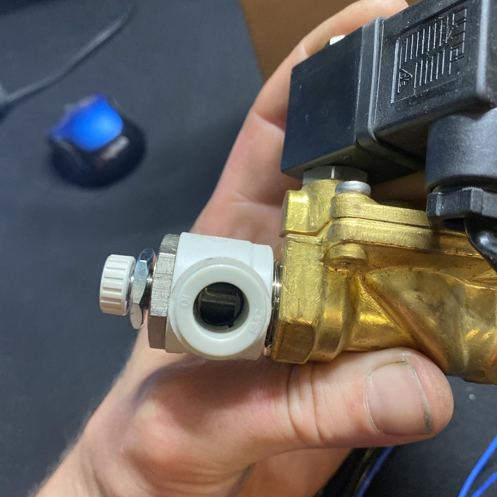 Valco Melton Solenoid Valve FOR BOX SEALING DISTRIBUTOR