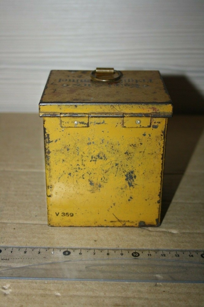 WW2 Original German Box