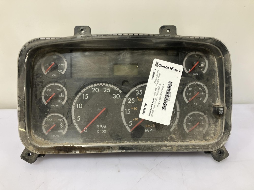 2002-2011 Freightliner M2 106 Speedometer Instrument Cluster - Used