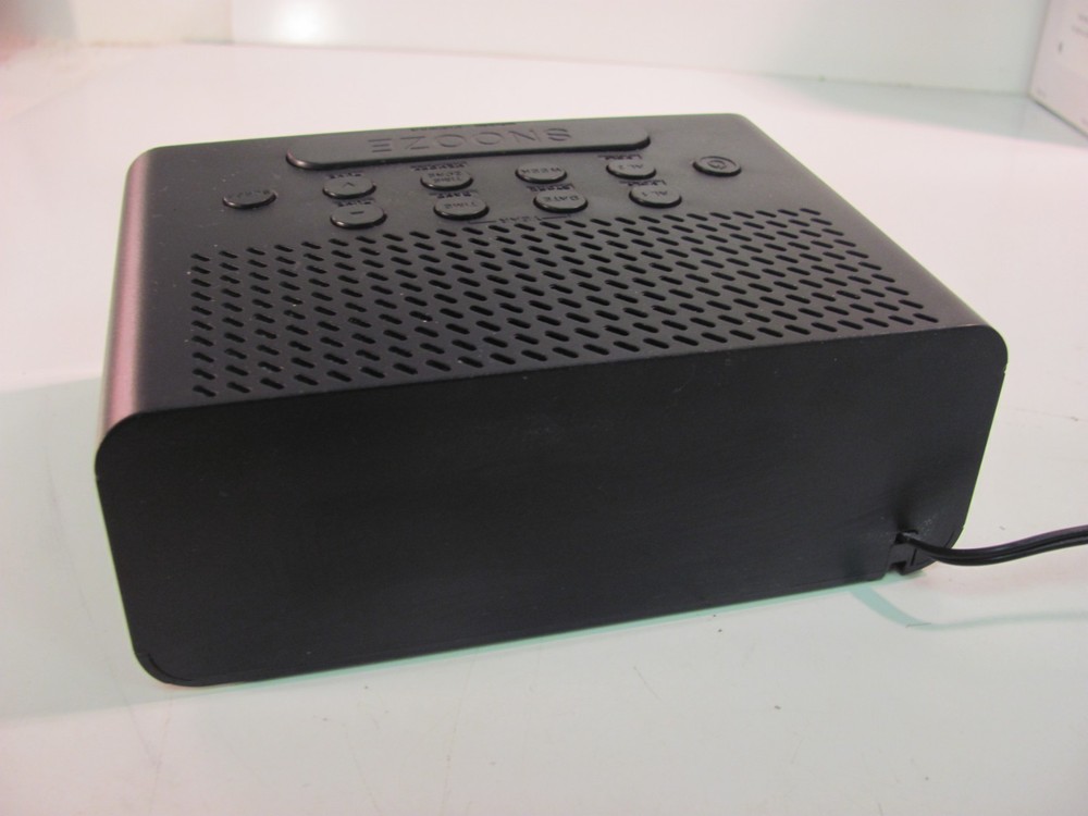 Emerson CKS1900 SmartSet Alarm Clock Radio