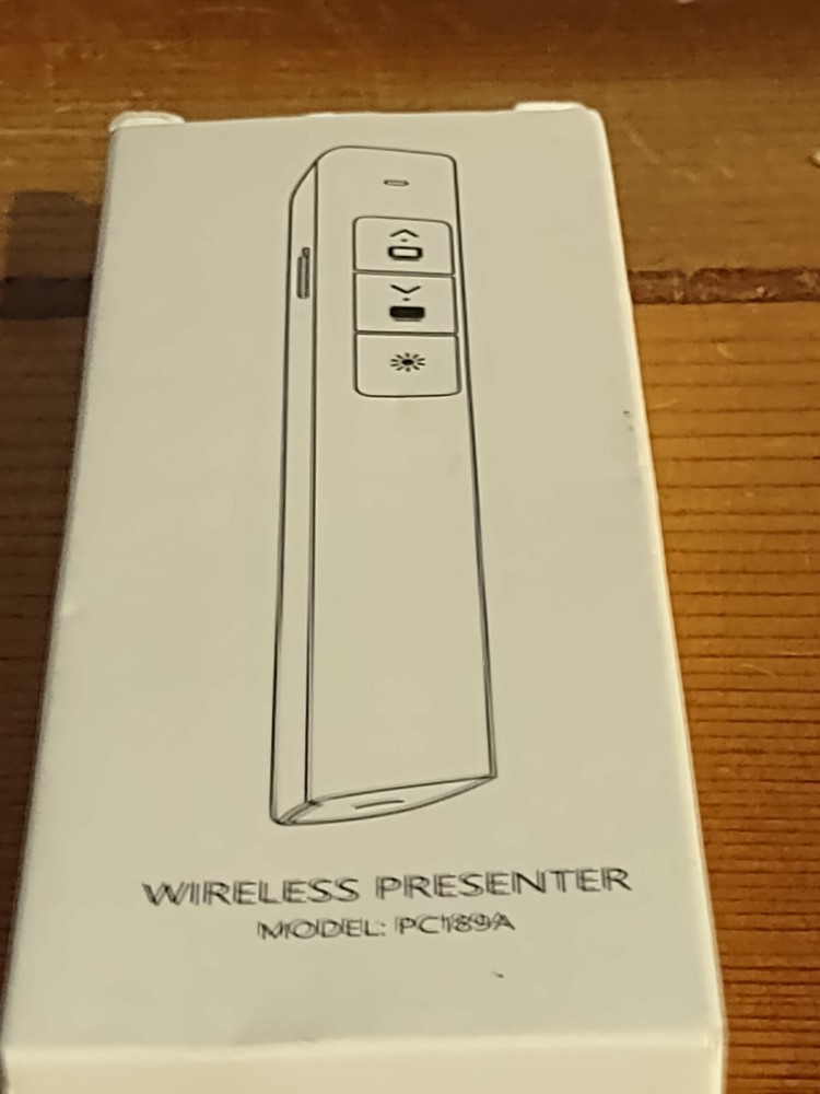 Wireless Presenter Remote - Laser Pointer - 2.4GHz - USB Plug & Play - PC189A