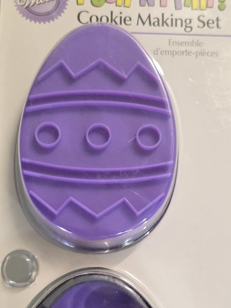 Wilton Easter Egg Push-N-Print Embossed Cookie Making Set 3 Design Disks