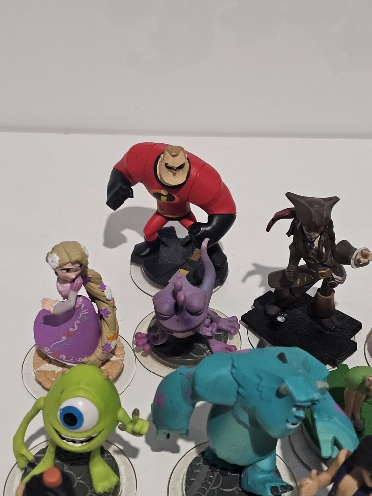 Disney Infinity Figure Bundle – Mixed Characters – Sold As Is / Untested