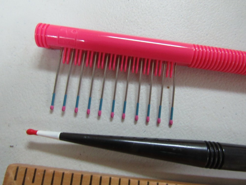 Mebco TOUCH UP - Metal Teeth - Assorted Colors- 2 pcs- **The Original !! -