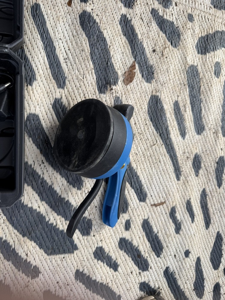 Ishii® Tile Vibrator With Suction Cup