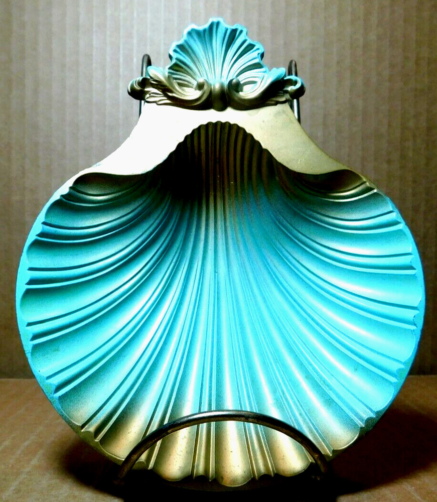 RF Inc.~Sheffield England 1700-1800 Repro. Of Design Green & Gold Shell Plate