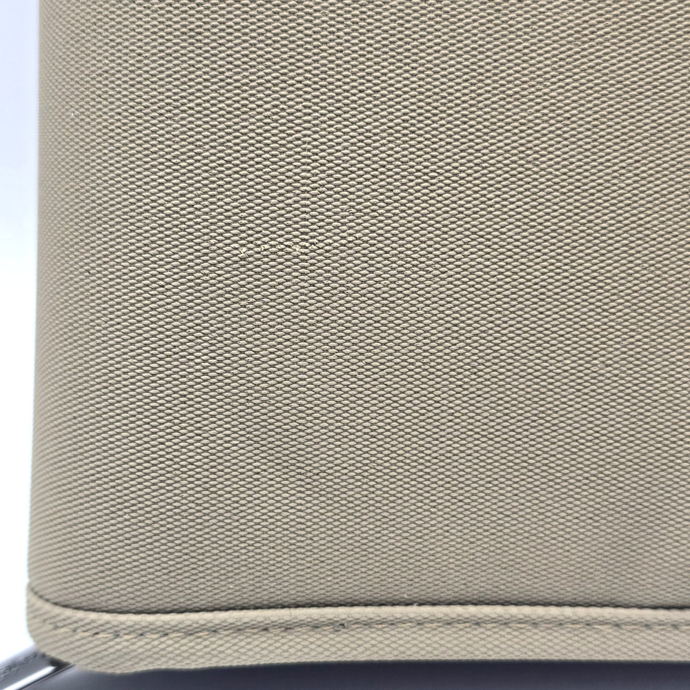 CD Projects 48 Disc CD DVD Video Game Carrying Storage Case Beige Full Zip