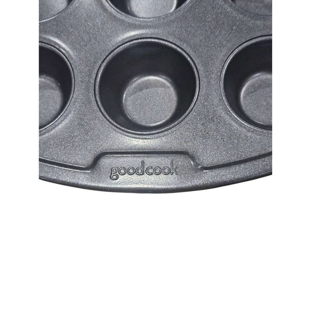Mini Muffin pan 12 muffins
