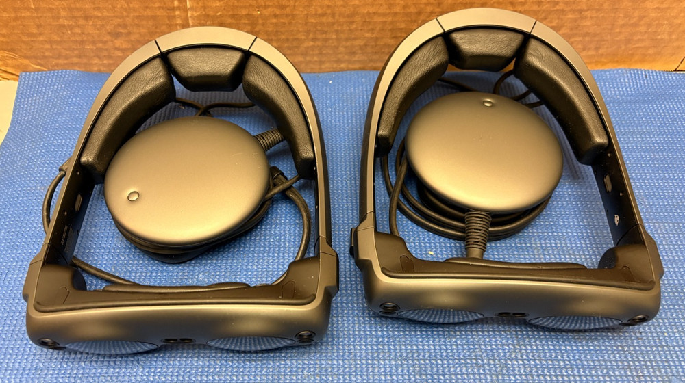 MAGIC LEAP Augmented Reality Headset (QTY 2)