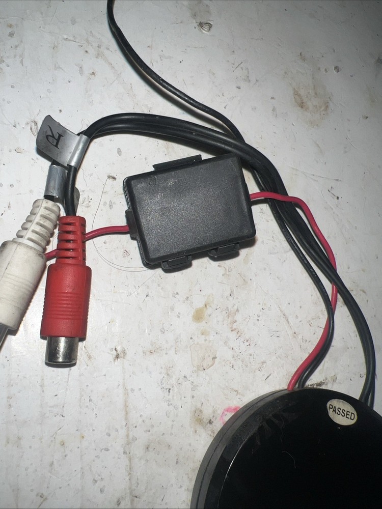 Farenheit FMT-3 Digital 3-Channel FM Stereo Transmitter (USED)