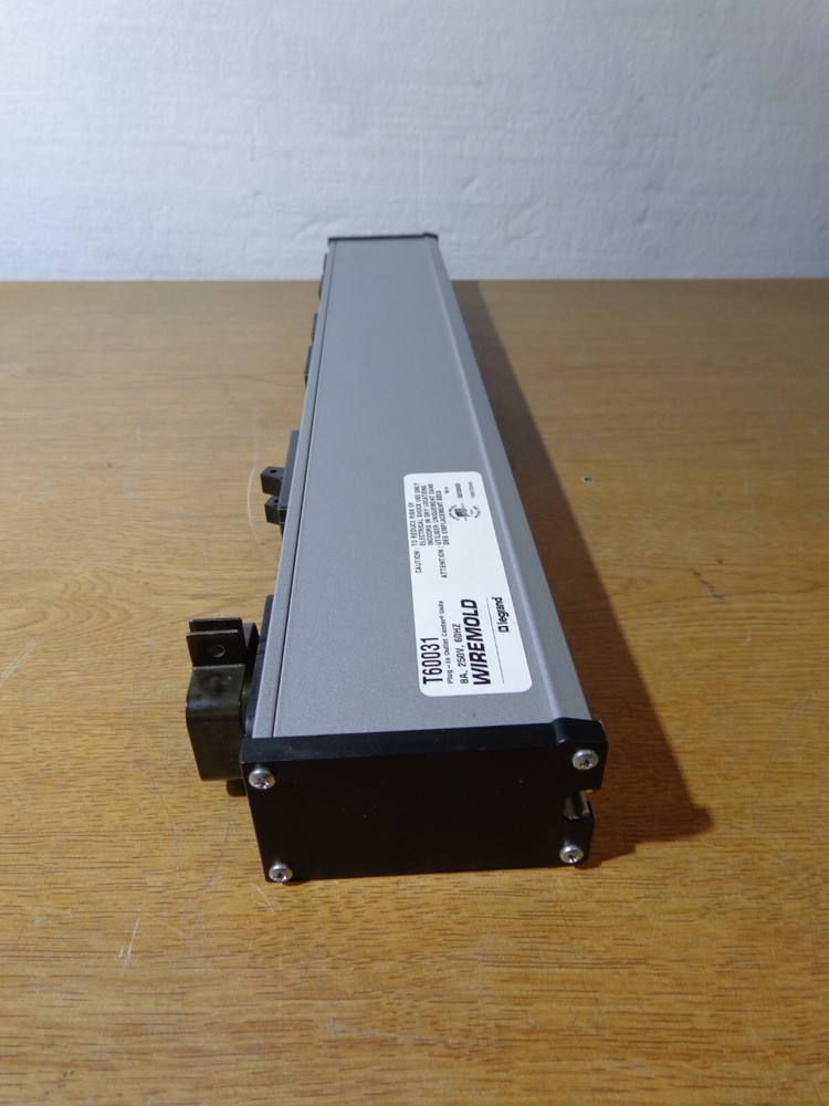 wiremold t60031 Plug-in Outlet Center Unit Legrand