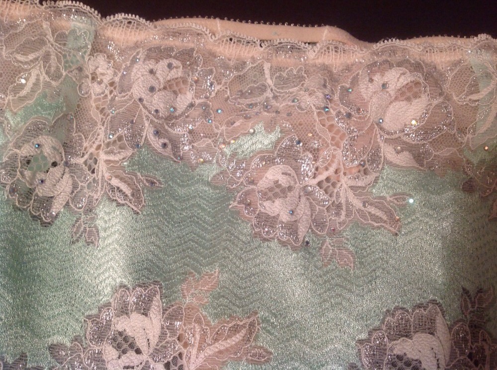 Victorias Secret Seduction Lace Garter Skirt Mint Green Crystals Ltd Ed $48 SML