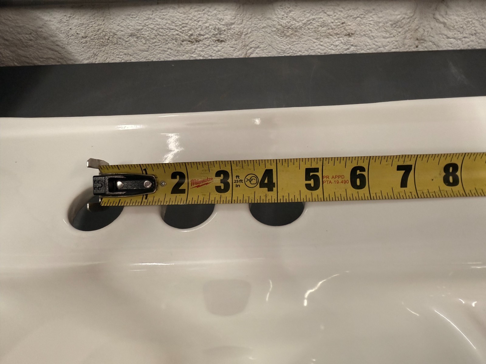 Cato White Caribe Jazmin 4" Faucet Centers Wall Mount Lavatory Sink 15035010100