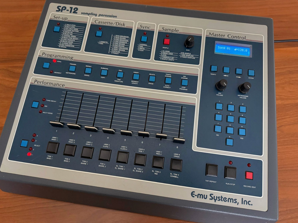 E mu SP12 TURBO Sampling Drum Machine SP-12