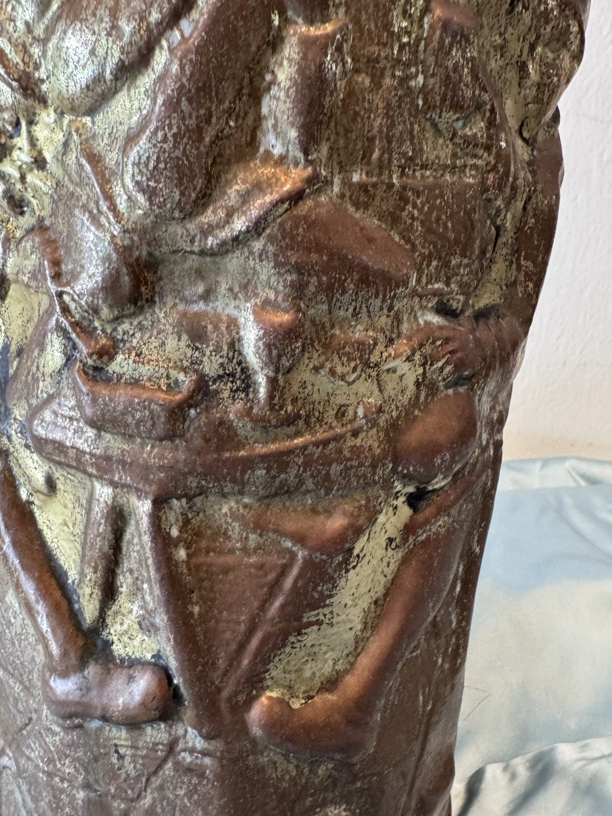 Lombard Umbrella Stand Brass Embossed Relief Colonial Pub Scene England 15" Tall