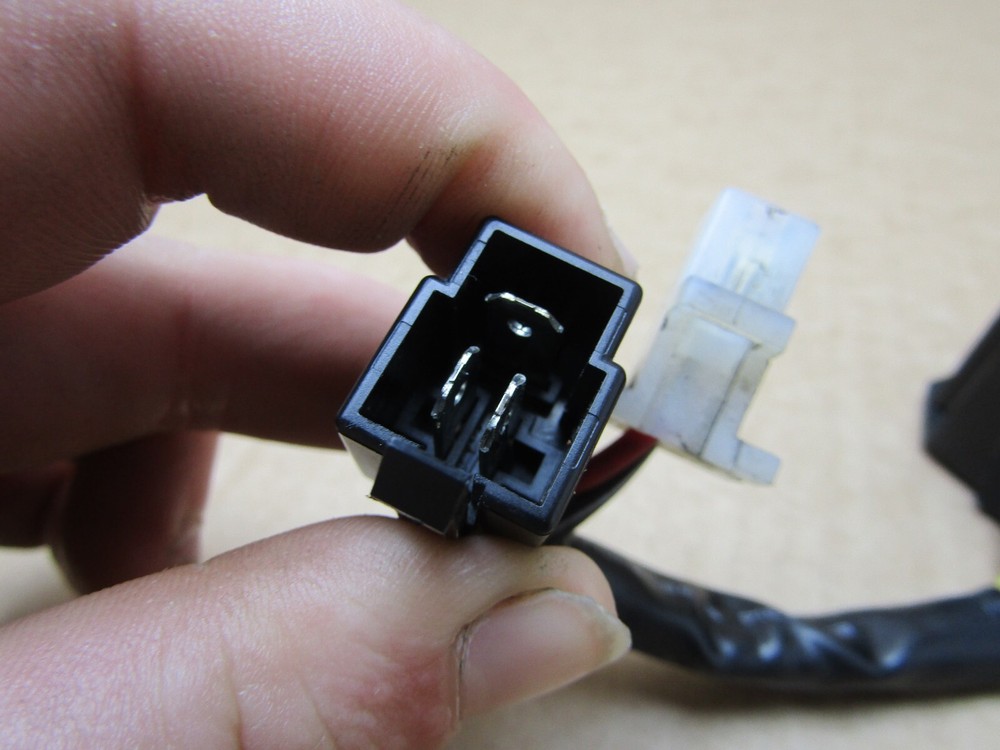 MUTT Sabbath 250 2020 regulator rectifier (13635)