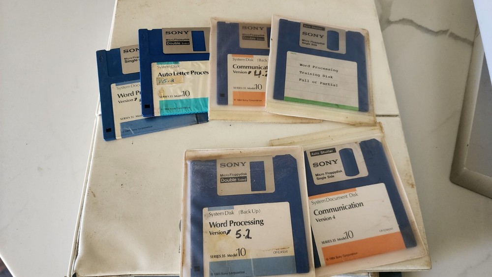 Sony System 35 Model 10 Word Processor w/ Manual & Software Rare Computer