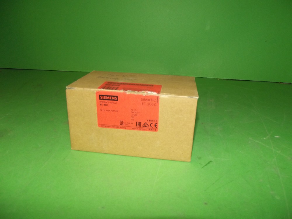 SIEMENS SIMATIC ET 200S 6ES7 151-1BA02-0AB0 Interface Module