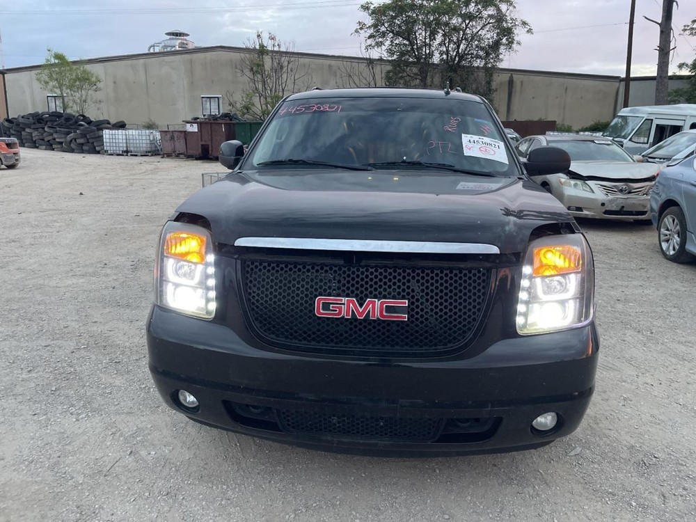 Camera/Projector Radar Unit Quarter Panel Mounted Fits 11-14 ESCALADE 1019085