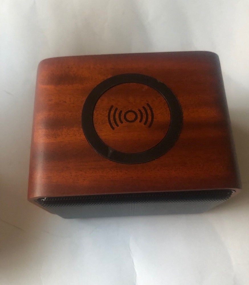 Leed’s Wooden Bluetooth Speaker with wireless Charging