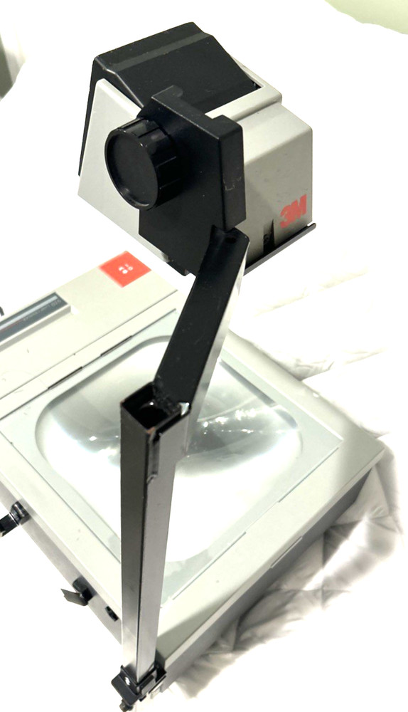 3M 900 Overhead Projector Folding Model 900AJB