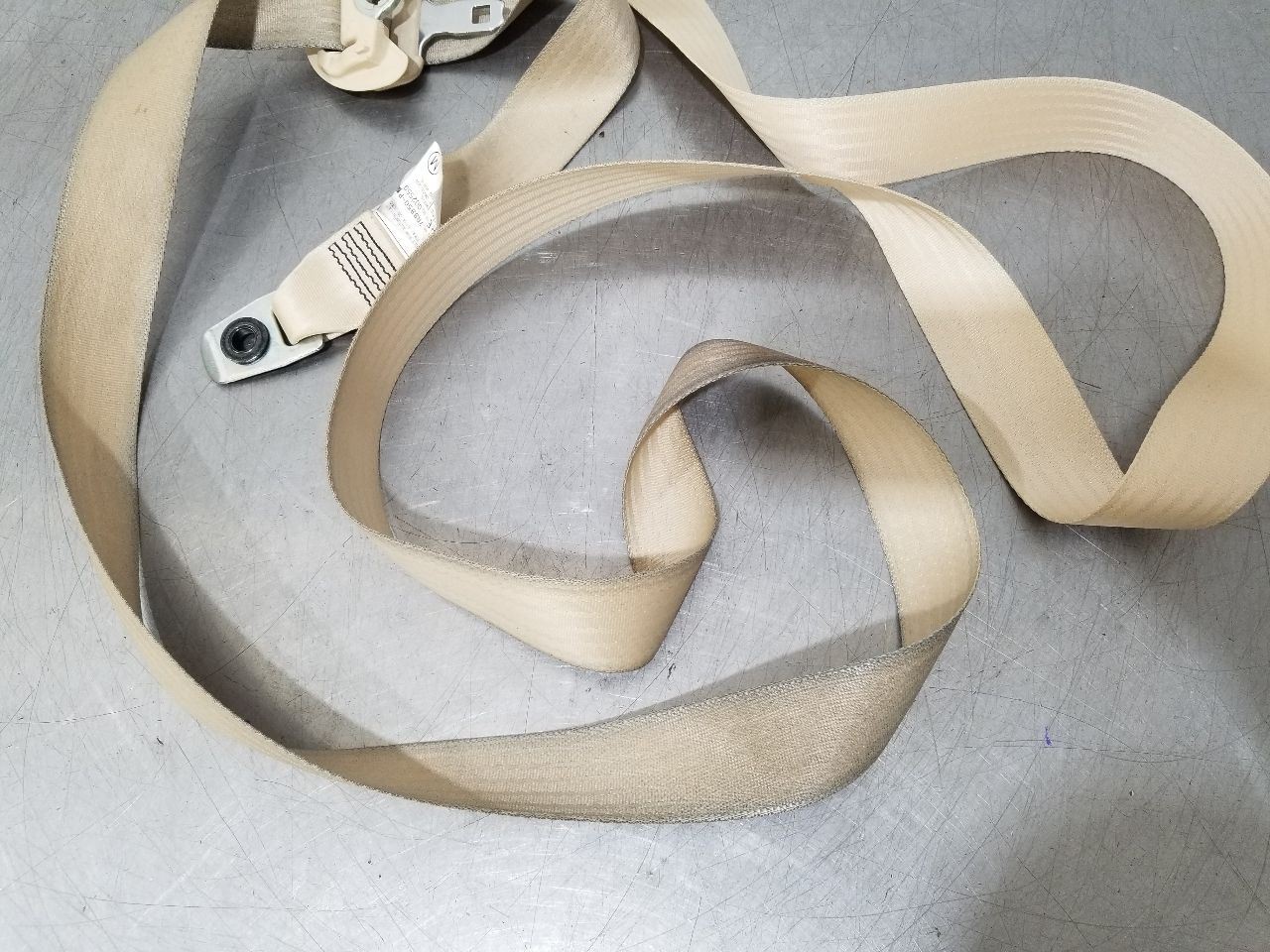 12 2012 LEXUS LS460 FRONT BUCKET SEAT BELT RETRACTOR BEIGE LEFT DRIVER