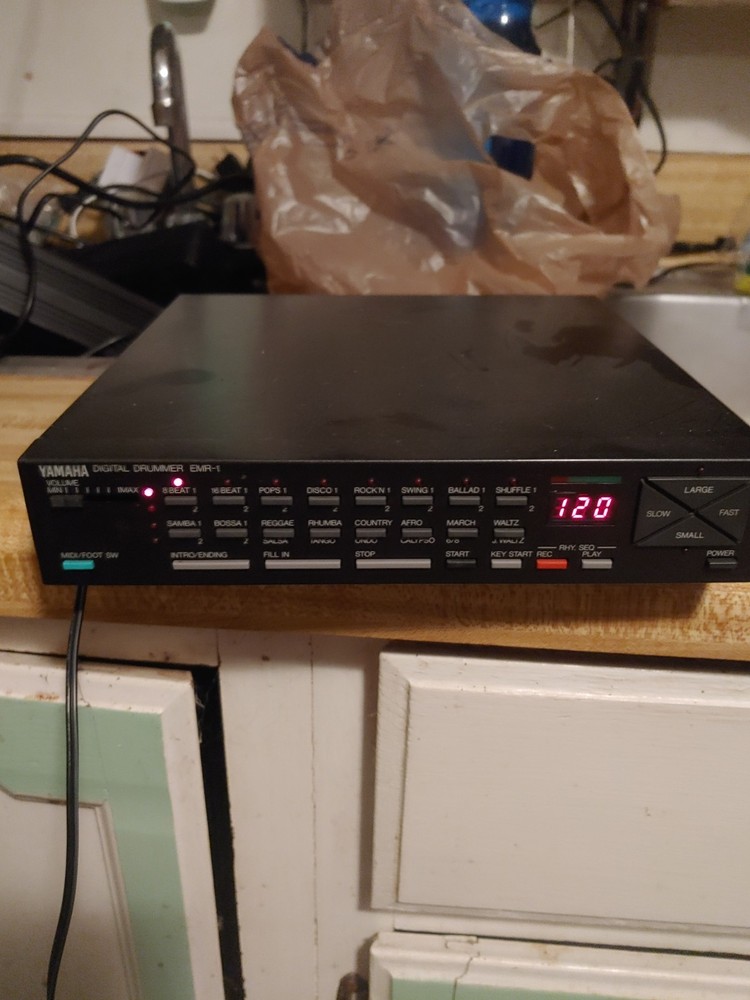 Yamaha Emr-1 Digital Drummer