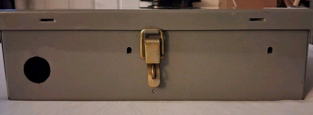 Intermatic T7401B 7-Day Mechanical Time Switch 4-Pole Enclosure