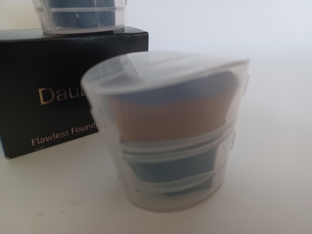 2- Daubigny Flawless Foundation Brush