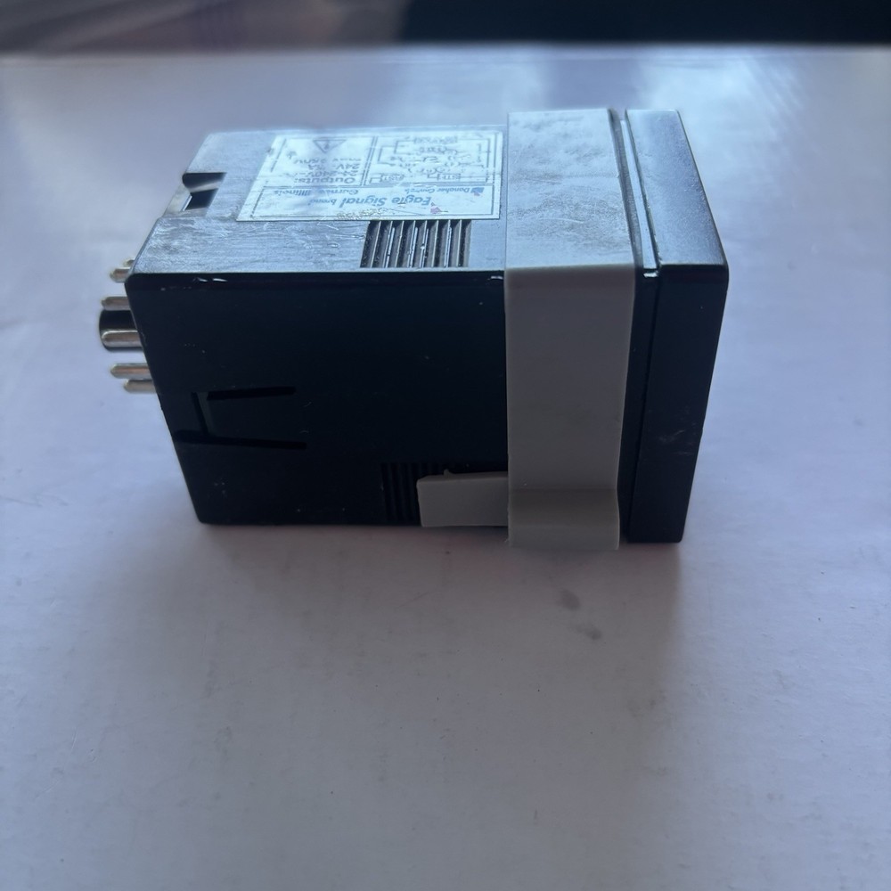 Eagle Signal B506-7001 LED Repeat Cycle Programmable Timer