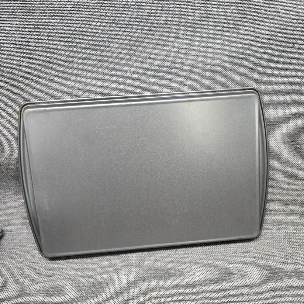 Baking Sheet Non-Stick Cookie Pan 17x11.5 Gray Good Kitchenware