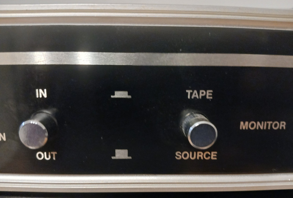VTG DBX 21 Disc/Tape Decoder Noise Reduction (ONE OWNER)-TESTED & WORKING-S. Vid