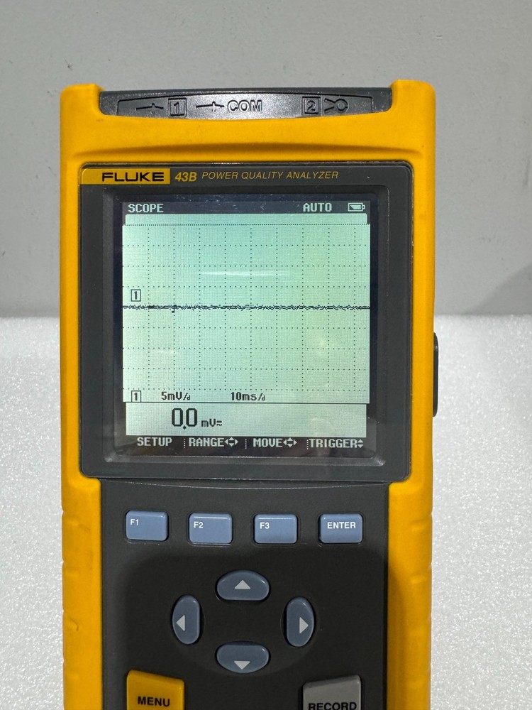 Fluke 43B Power Quality Analyzer, with new battery pack