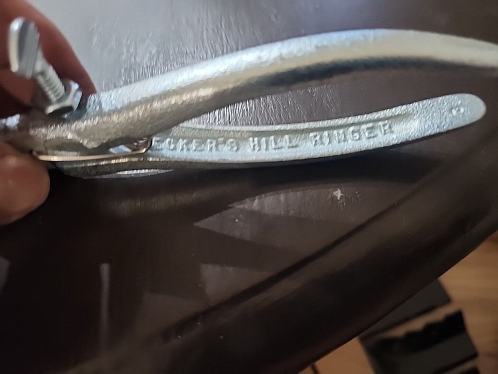 Decker’s Hill Ringer Hog Ringer Pliers. 6.5”