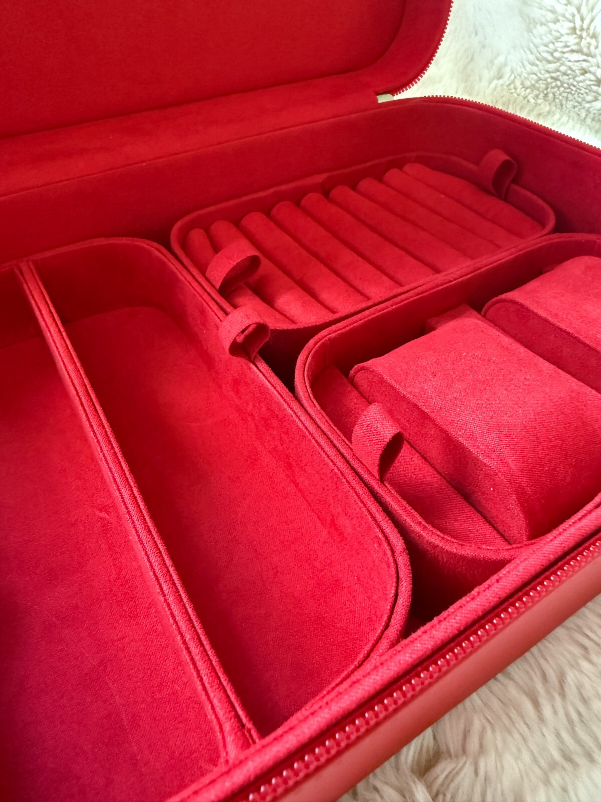 Harlembling Leather Travel Jewelry Box Case - Red
