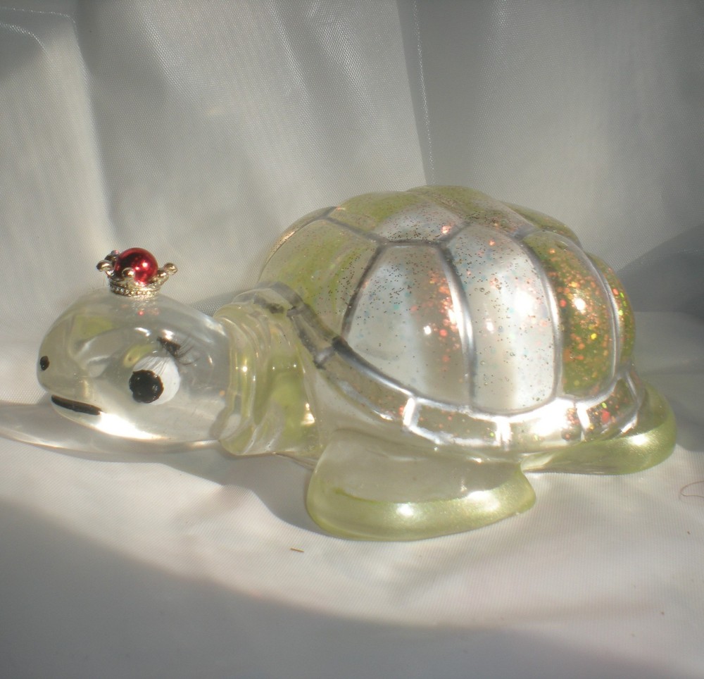 Resin Handcrafted Lighted Turtle