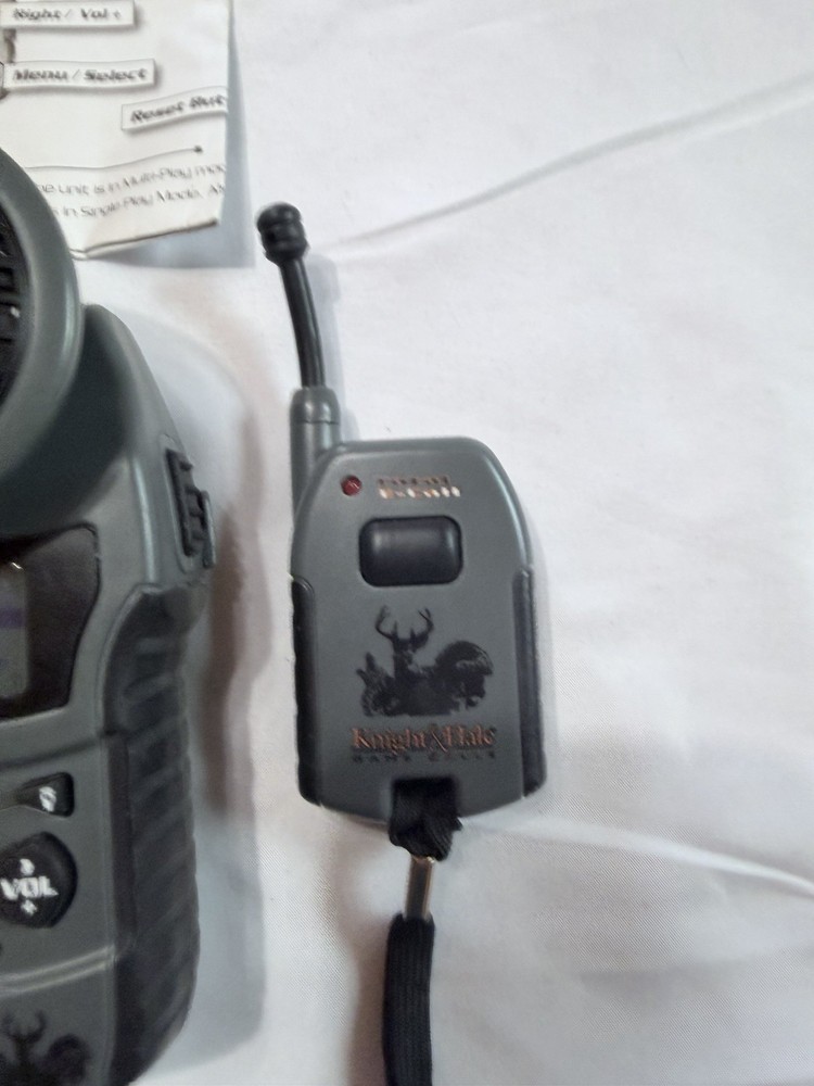 Knight & Hale Total E-Call Electronic Game Call w Remote Pouch Tested