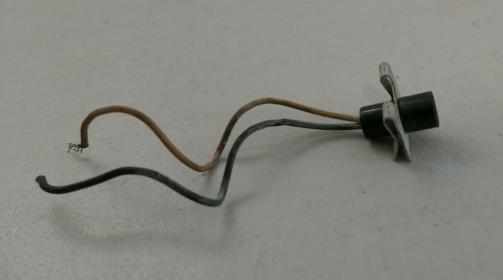 Seeburg 3W100 Wallbox Jukebox Select Light Socket Seeburg Part #506845