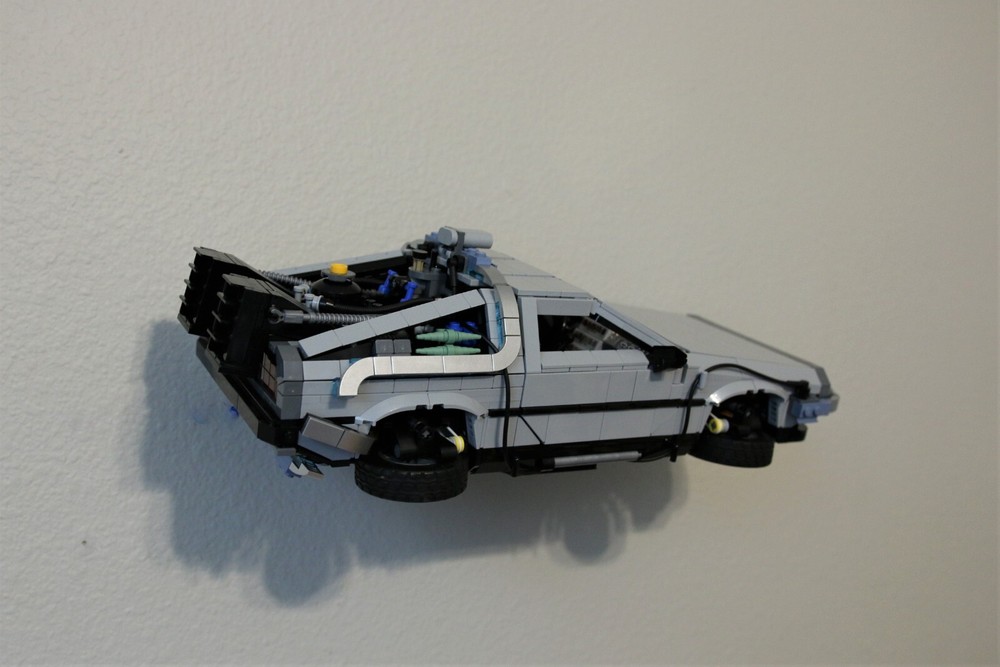 Ultimate Display Solutions wall mount display for Lego 10300 Delorean