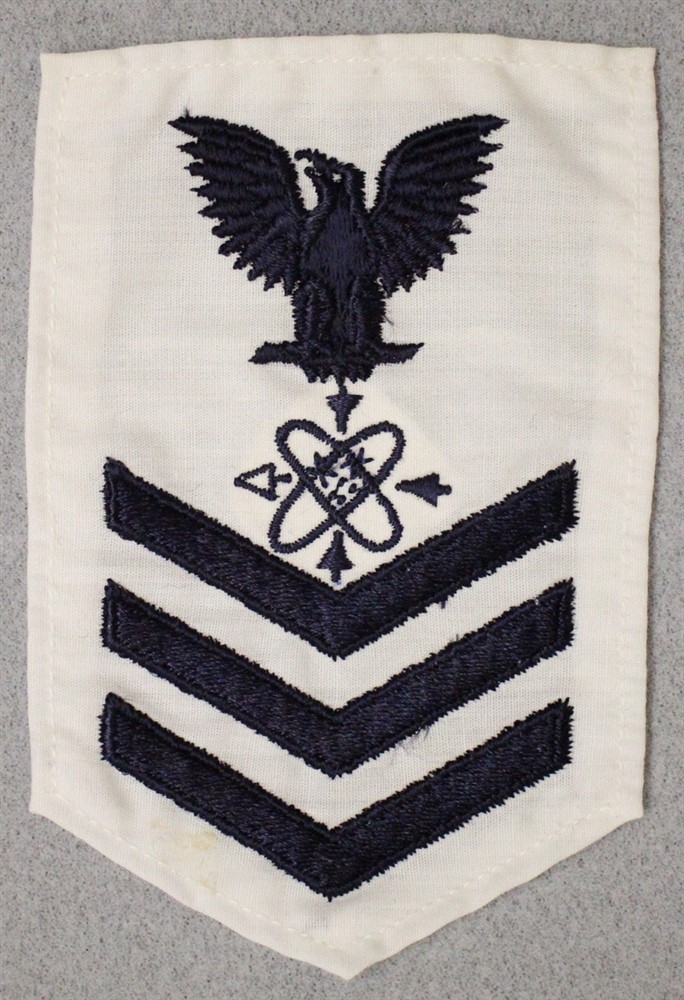 USN Navy Rate 537: PO1, Female Data Processing Technician - white