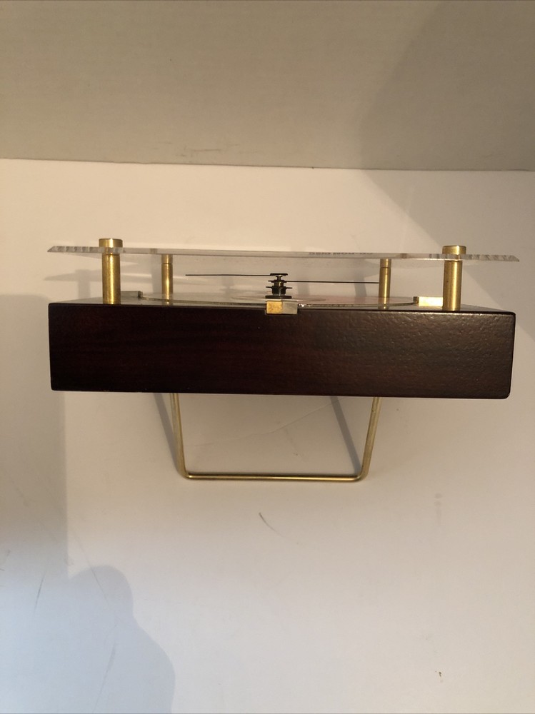 CD-ROM DISC DESK CLOCK TOSHIBA