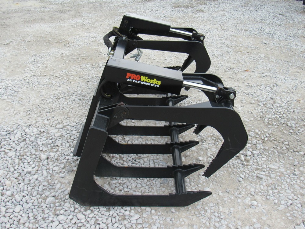60" Root Grapple Grease and 48" Walk Through Pallet Forks Combo Quick Attach