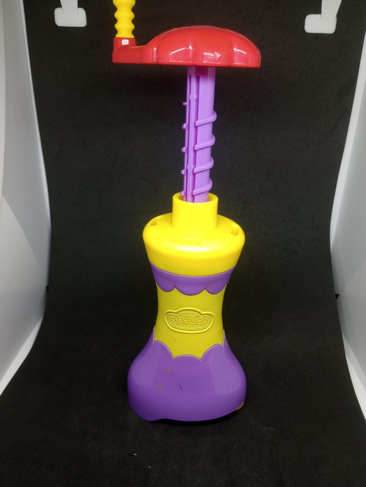 Play-Doh Burger Builder toy extruder accessorie