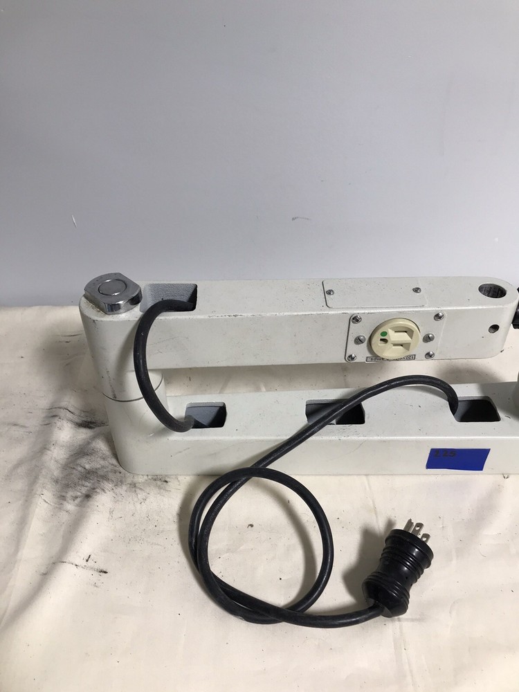 Ophthalmic Arm For Stand