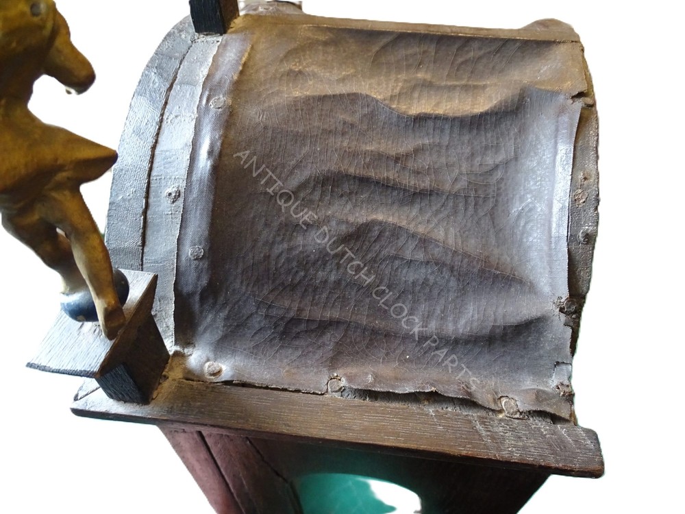 DUTCH ANTIQUE FRIESIAN SHORT TAIL CLOCK SPRING DRIVEN.