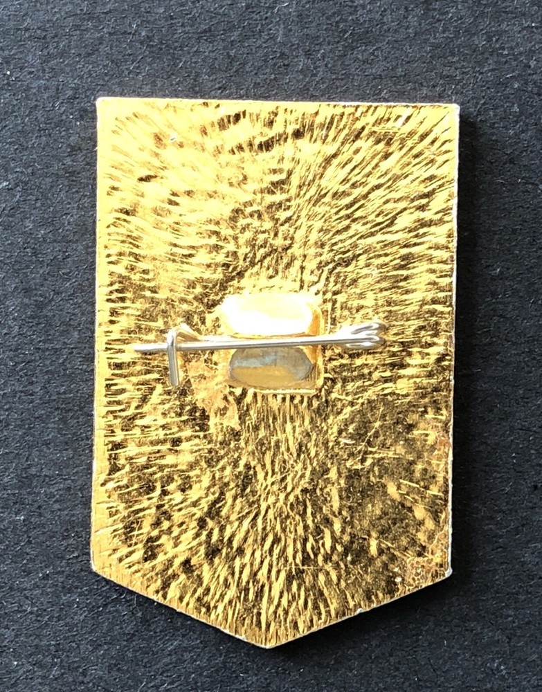 Vintage Soviet Labor Award Pinback Badge