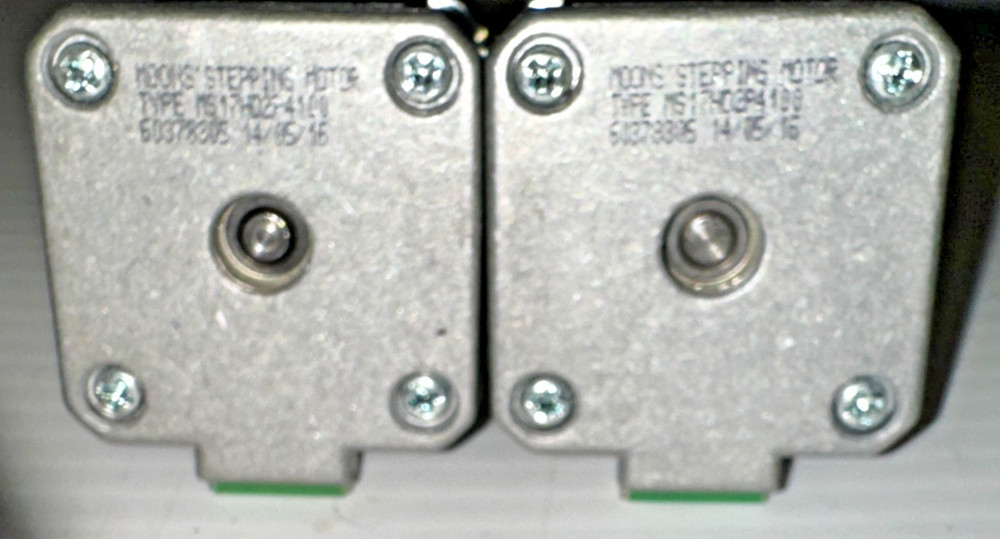 2 MAKERBOT Replicator 5th Gen 3D Printer Stepper Motors MS17HD2P4100 With Pulley